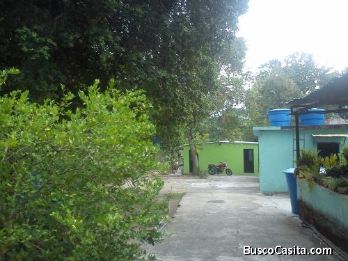 Propiedad en venta con galpón industrial 