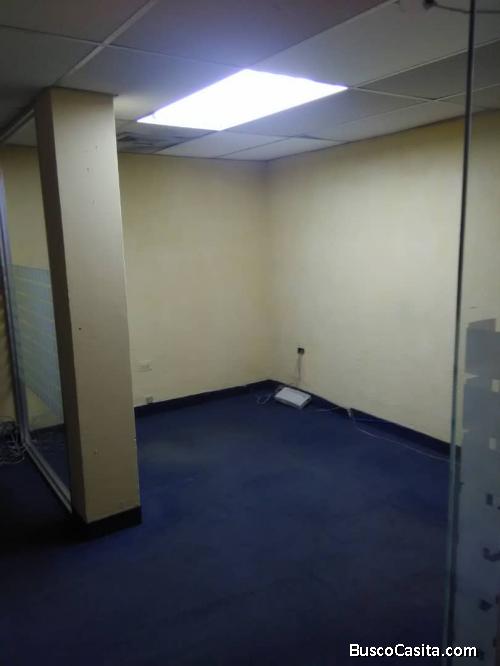 MD TE ALQUILA OFICINA EN TIERRA NEGRA API 5207