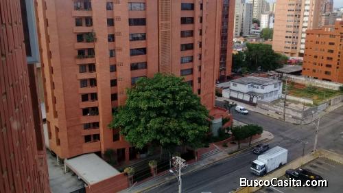 SE VENDE APARTAMENTO  SECTOR LA LAGO MARACAIBO