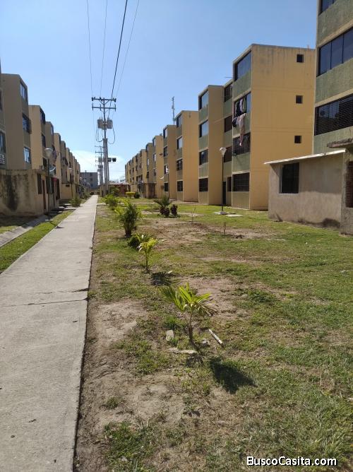 APARTAMENTO EN BUENAVENTURA LOS GUAYOS JAIDY PEÑA VENDE