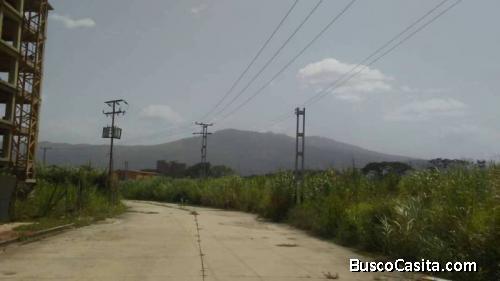 SKY GROUP Vende Terreno en Urbanización El Manantial Naguanagua