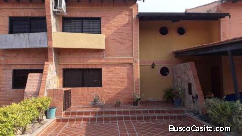  Casa Urb El Trigal – San Diego PHC-098   