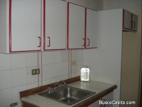 VENDO CASA EN CONJ LA CAMPIÑA GUATIRE EDO. MIRANDA