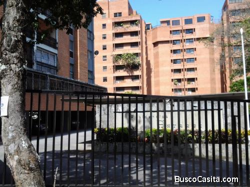 EN SANTA INÉS, Amplio, cómodo, luminoso y ventilado Pent House, en calle cerrada con Vigilancia