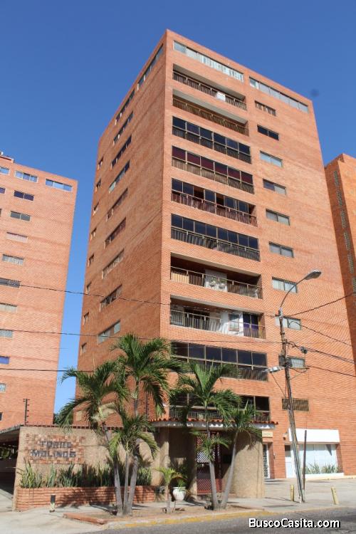 En Venta Apartamento en Conjunto residencial Torre Molinos I