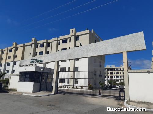 Sky Group Vende Apartamento en Conj. Res. Río Caroní, Urb. Paraparal