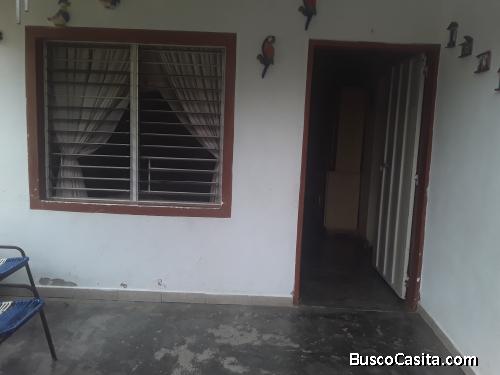 Casa Grande con Patio Grande