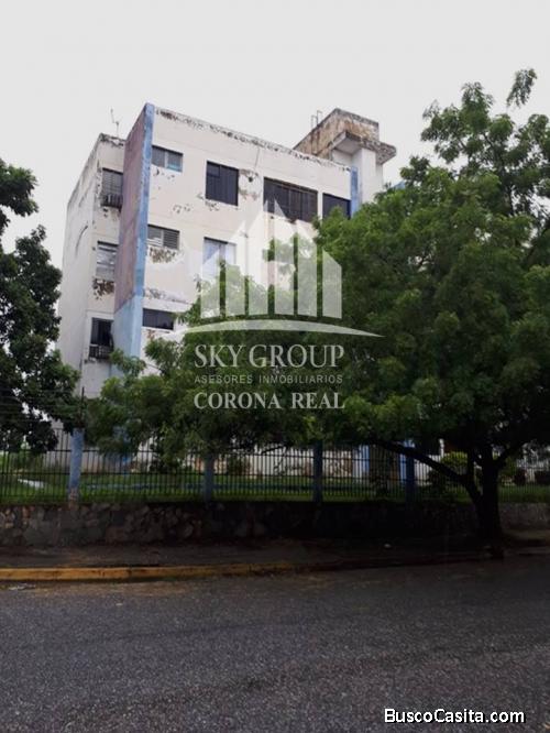 SKY GROUP VENDE APARTAMENTO EN PARQUE VALENCIA. PRECIO ÚNICO