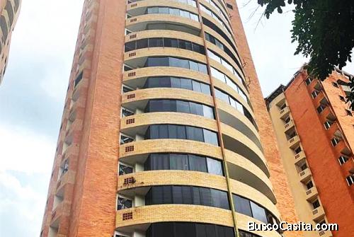 Yamily Ochoa Alquila Apartamento 64 M2 Urb. El Parral - YAP2