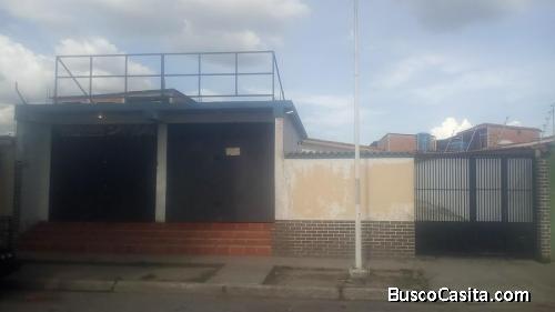 CASA EN VENTA FLOR AMARILLO LOS BUCARES JAIDY PEÑA VENDE