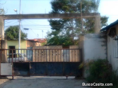 SE VENDE O SE ALQUILA TERRENO EN BARCELONA