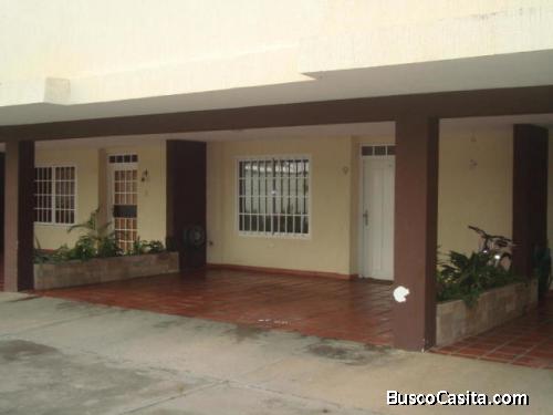 TownHouse en Venta La L Ciudad Ojeda