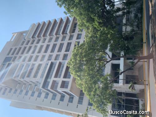 En Alquiler Hermonso Apartamento en Edificio Mónaco