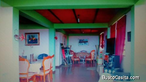 Casa comoda y hermosa en Carayaca, estado la Guaira