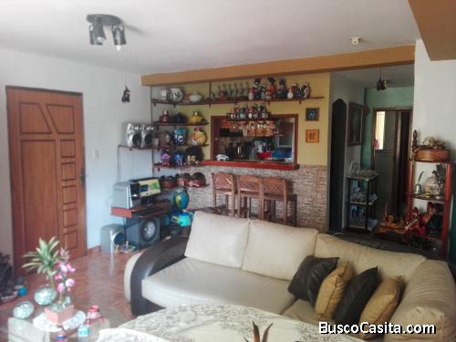 Bello  apto Caricuao 