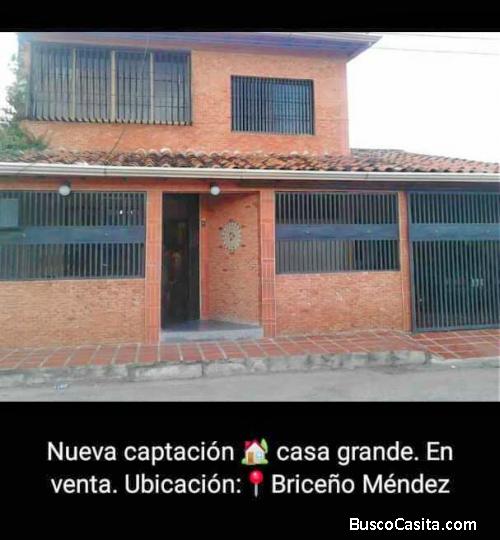 CASA QUINTA EXCELENTE OPORTUNIDAD BARINAS 