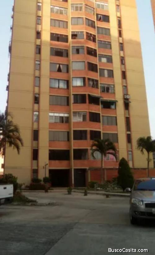 Alquilo apto en La Granja Naguanagua 