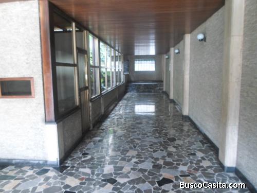 En venta Bello Apto  ubicado en el Marques, Av. Romulo Gallegos, 96 Mts2, 