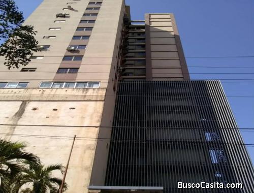 VENDO  OFICINAS   AV. BOLIVAR TORRE UNION 