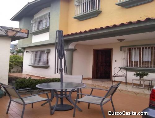 VENDO CASA URB. PREBO  