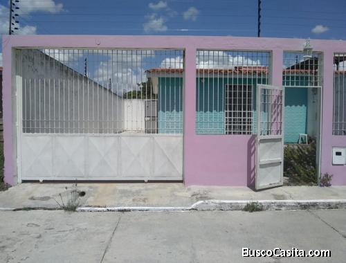 VENDO CASA SAN JOAQUIN  