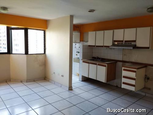 ALQUILO APARTAMENTO LA GRANJA    