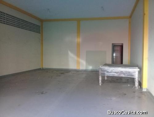 VENDO CASA CON LOCAL LA CANDELARIA VALENCIA 