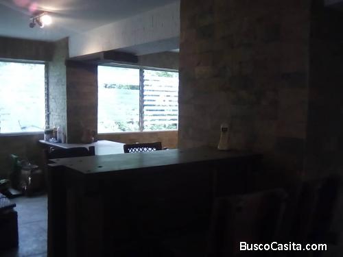 VENDO APARTAMENTO EN LA CHIMENEA  