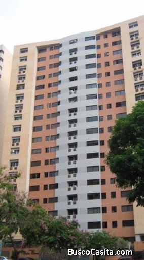 alquilo apartamento urbanizacion la trigalena