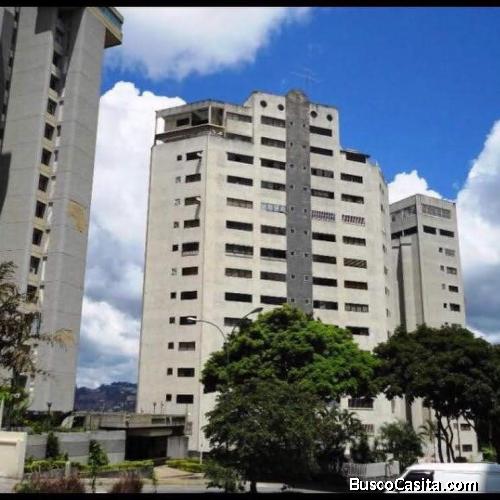 En Lomas  de Prados del Este, Se Vende  Bonito y cómodo Apartamento de 88 m2.  Hermosa vista.