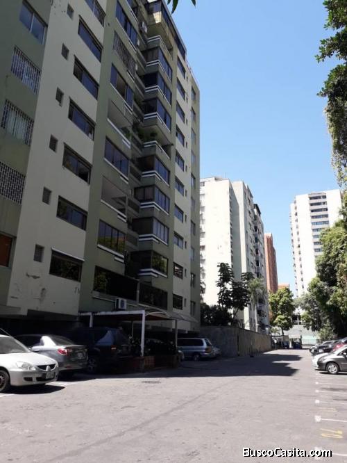 SKY GROUP FOCUS VENDE APARTAMENTO EN CAMPO ALEGRE FOA-1020