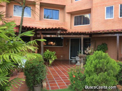 VENDO HERMOSO APARTO - QUINTA EN EL LUGAR MAS PRIVILEGIADO DE MARGARITA