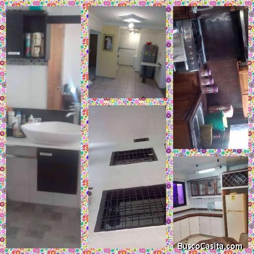 EN VENTA CASA EN SAN DIEGO URBANIZAZCION BOSQUESERINO