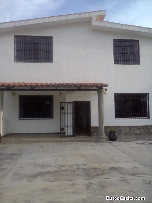 EN VENTA CASA EN SAN DIEGO URBANIZACION LAS MOROCHAS