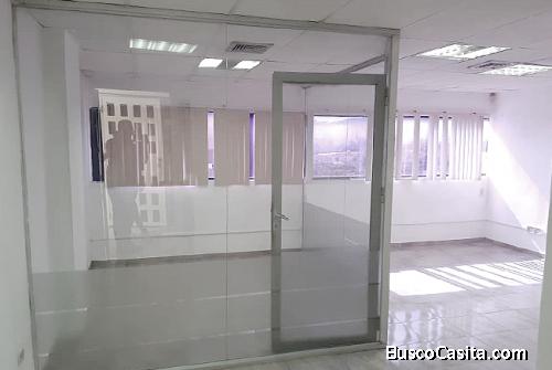 Alquiler Oficina 41 M2 C.c. Reda Building Urb. El Parral - ROF10
