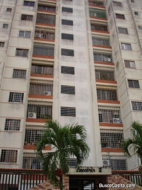 ALQUILER APARTAMENTO SIN AMOBLAR CERCA URB FUNDALARA