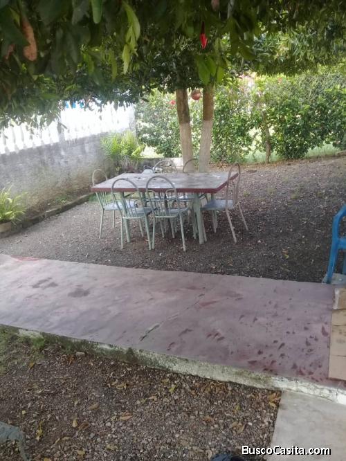 Bella casa de platabanda 