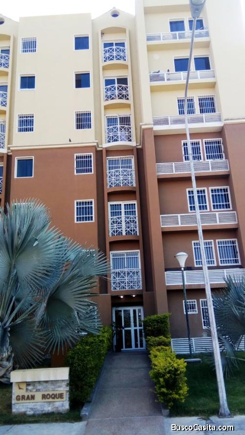 ALQUILER DE APARTAMENTO TOTALMENTE AMOBLADO Y EQUIPADO EN LA INTERCOMUNAL MARACAY TURMERO 