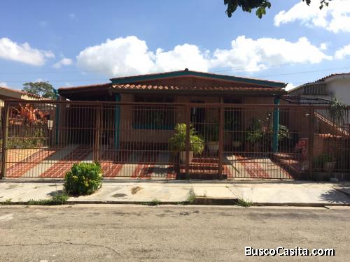 VENTA CASA EN EL TRIGAL NORTE