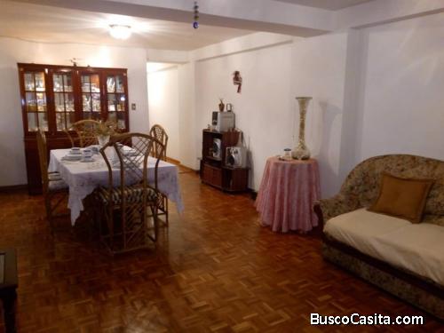 Apartamento en Res Los Tamarindos - Maracay Centro