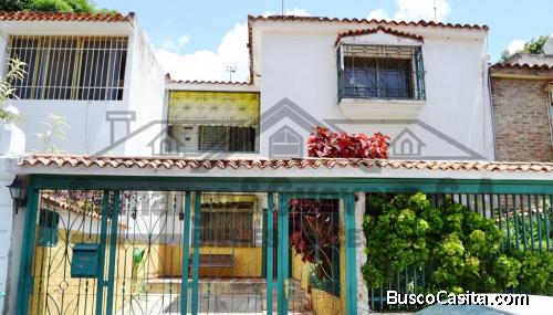 CASA EN VENTA EN BARUTA