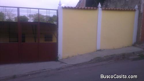 COMODA CASA EN VALENCIA