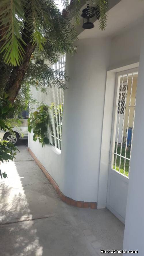 VENDO CASA URBANIZACION LA MULERA