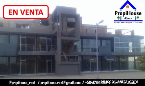 EN VENTA CENTRO COMERCIAL. PUNTO FIJO. EDO. FALCON - VZLA