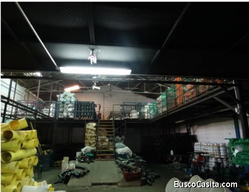 GALPON INDUSTRIAL EN MARACAY