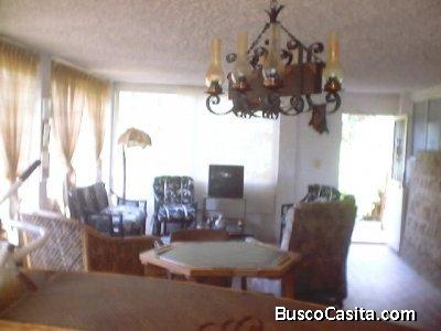 Anexo amoblado en Los Teques