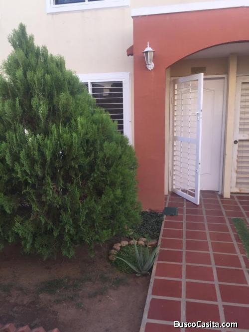 Casa venta Maracaibo Caminos de la Lagunita l 160720