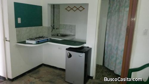 ALQUILO ANEXO CALIFORNIA NORTE EN QUINTA CALLE CERRADA