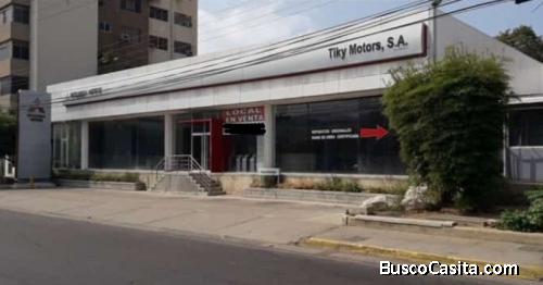 SE VENDE LOCAL COMERCIAL EN AV. BOLÍVAR DE PUERTO LA CRUZ