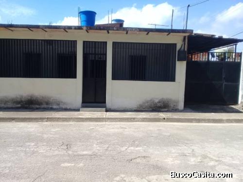 Venta de casa en excelente ubicacion en la victoria edo aragua